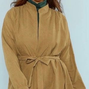 Shoulder Belted Coat